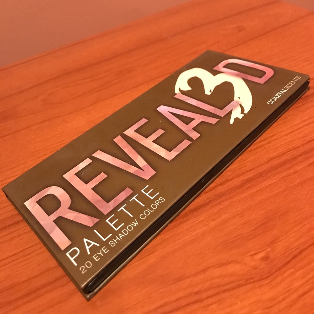 Revealed 3 eyeshadow palette