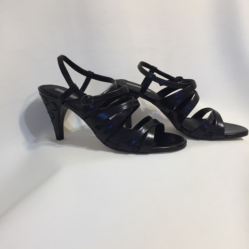 Sold ‼️SALE‼️ALEX MARIE SANDALS W/RHINESTONES IN HEELS