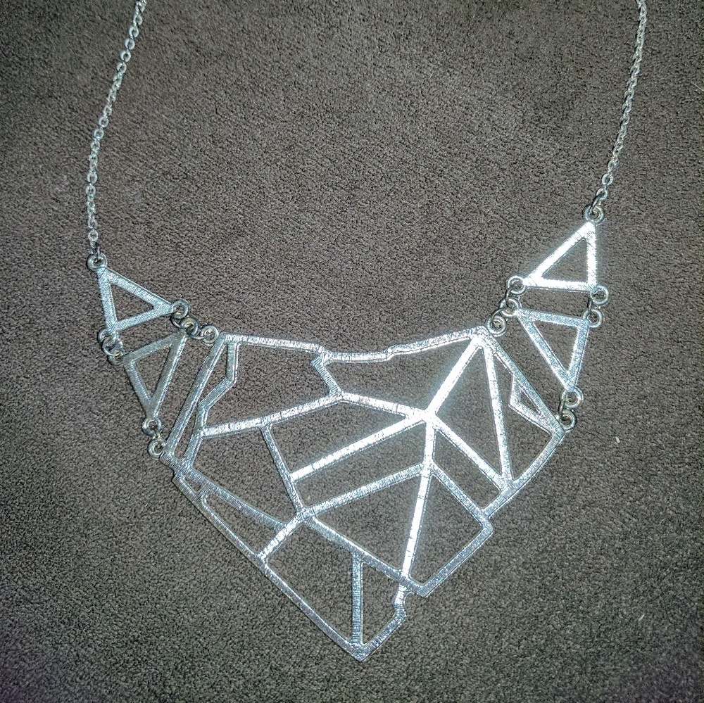 Silver geometric necklace