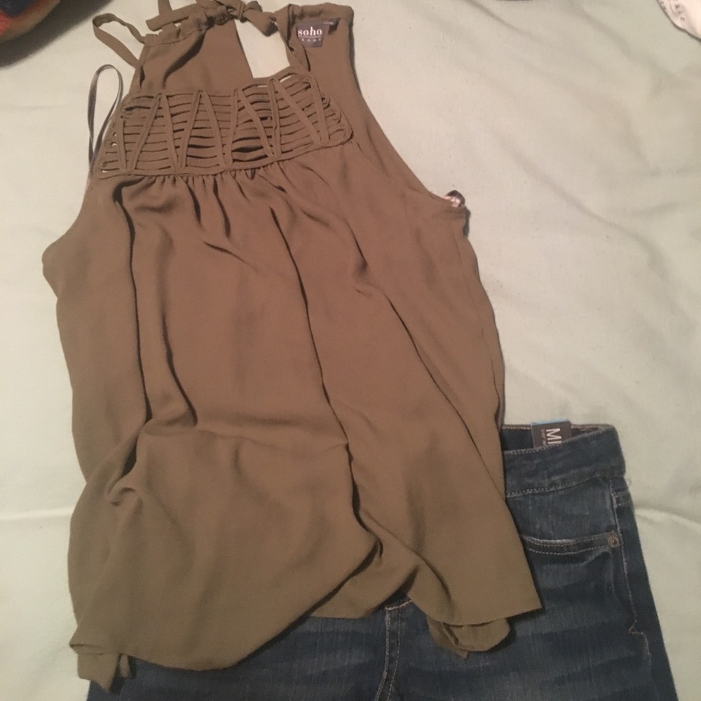 Medium olive light weight blouse