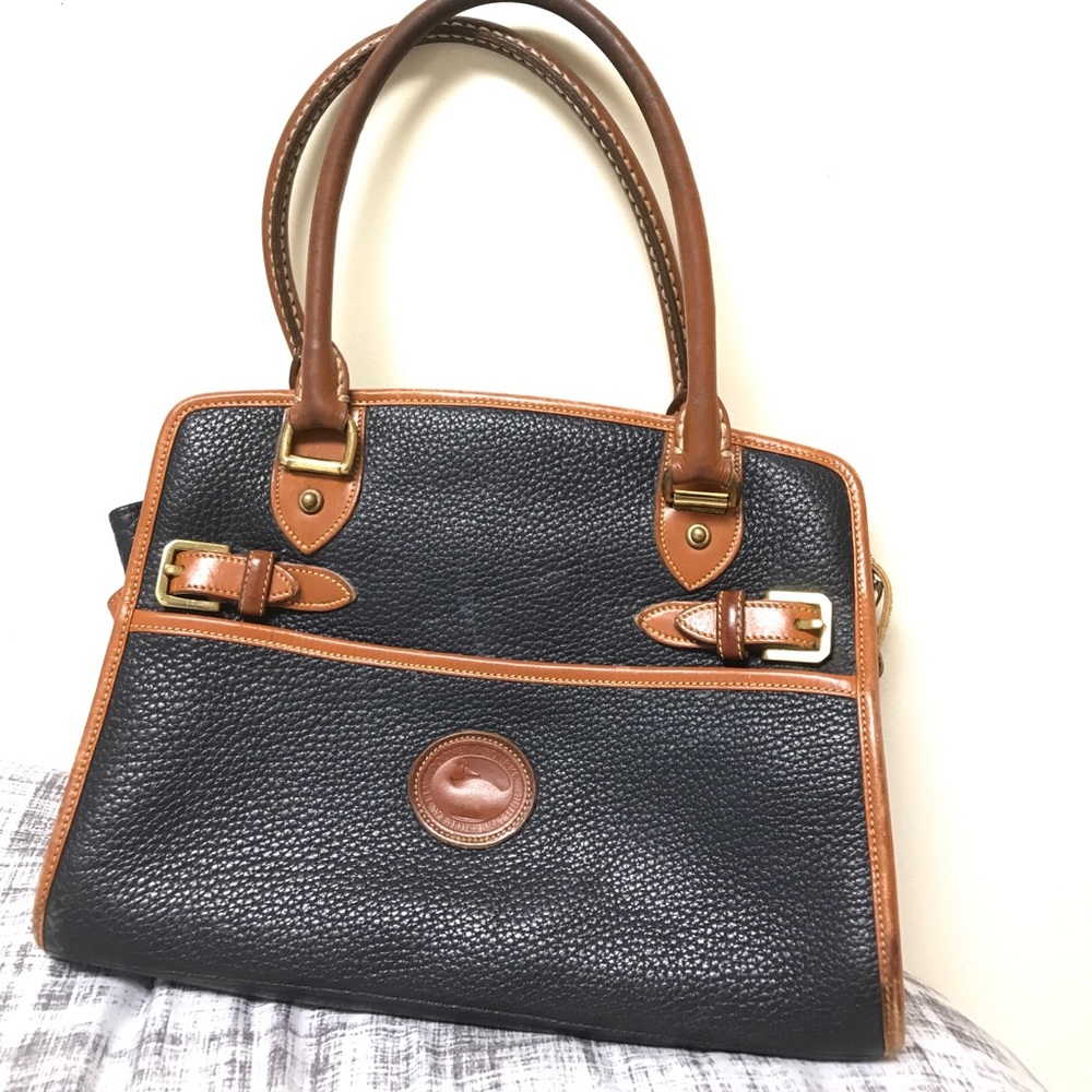 Dooney & Bourke purse