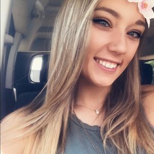 Meet your Posher, Ariel