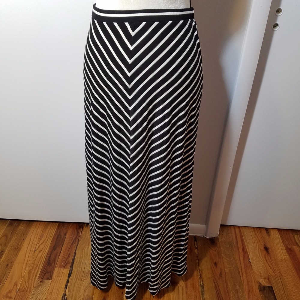 Grace Chevron Maxi Black & White Skirt