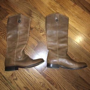 Frye Melissa button boots