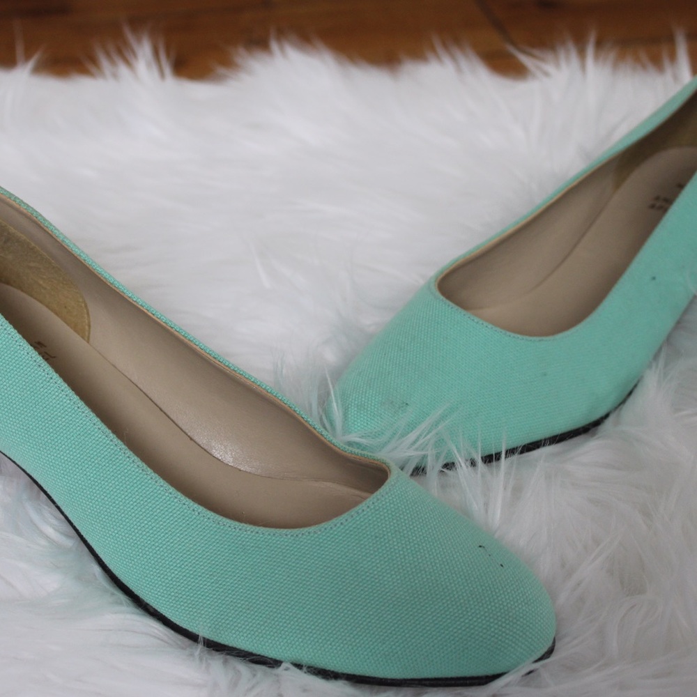 turquoise flats