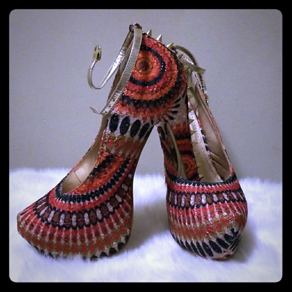 Multicolor spike platform 5 inch heels