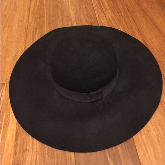 Never Worn Nordstrom Black Floppy Hat - Picture 1 of 3