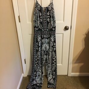 Patterned jumpsuit! Size 10