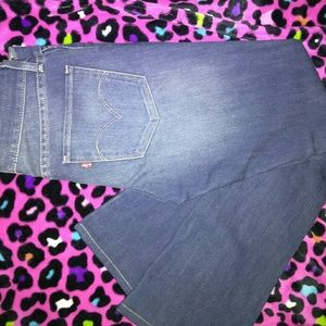 Women's Levi's skinny boot cut