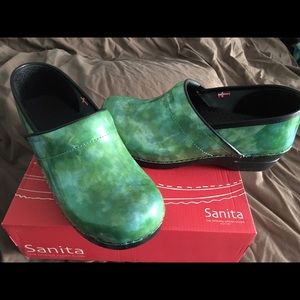 Sanita Green Marble Patent Size 40