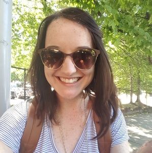 Meet your Posher, Dana