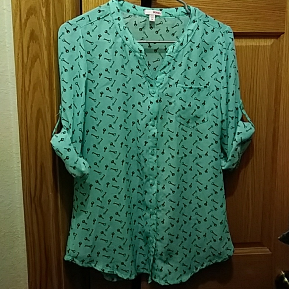 Blue key pattern button down shirt