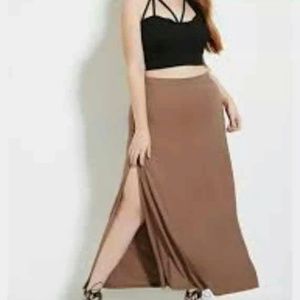 🌴+Curvy And I Know It Maxi Skirt🌴