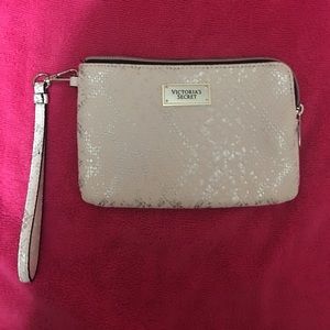 🌸Victoria secret makeup bag🌸