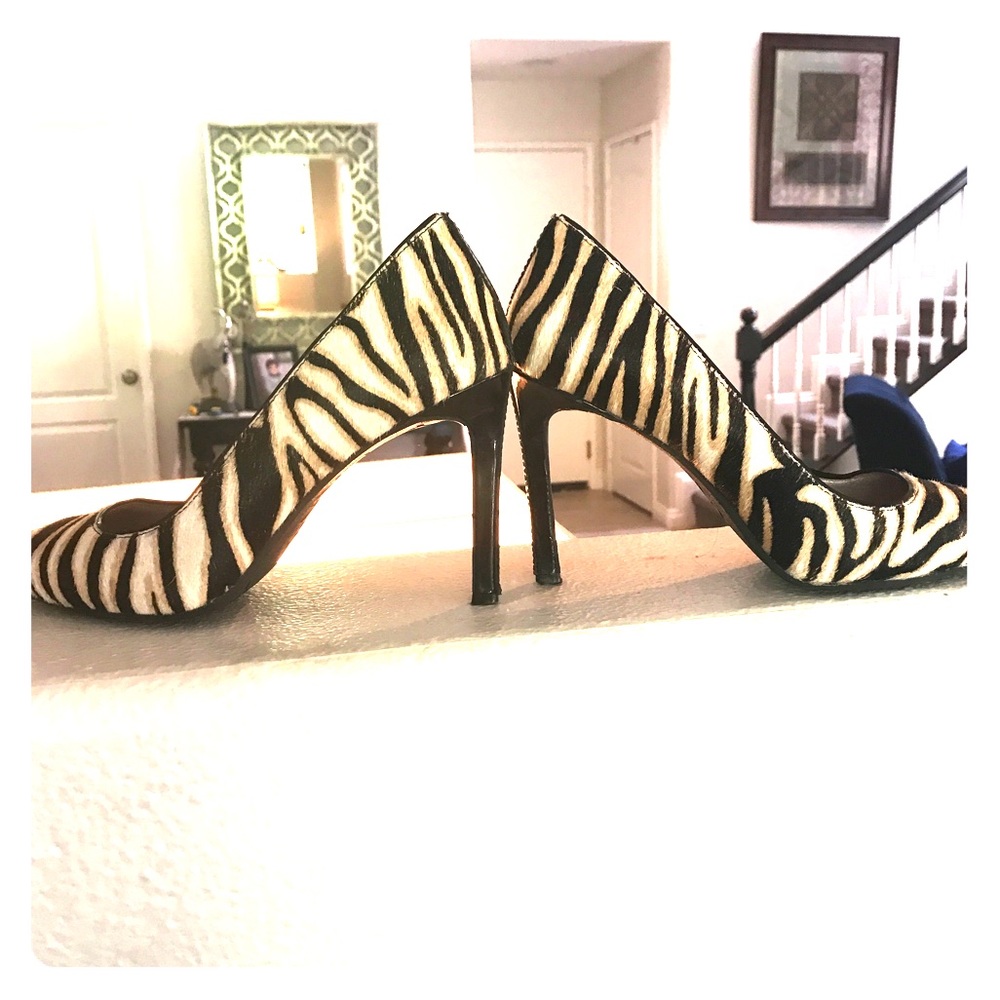 Donna Karan Power high heel shoes