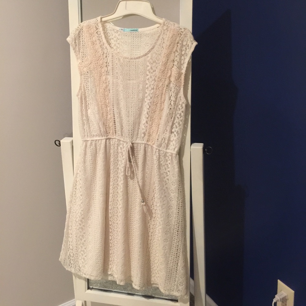 Cream lace
