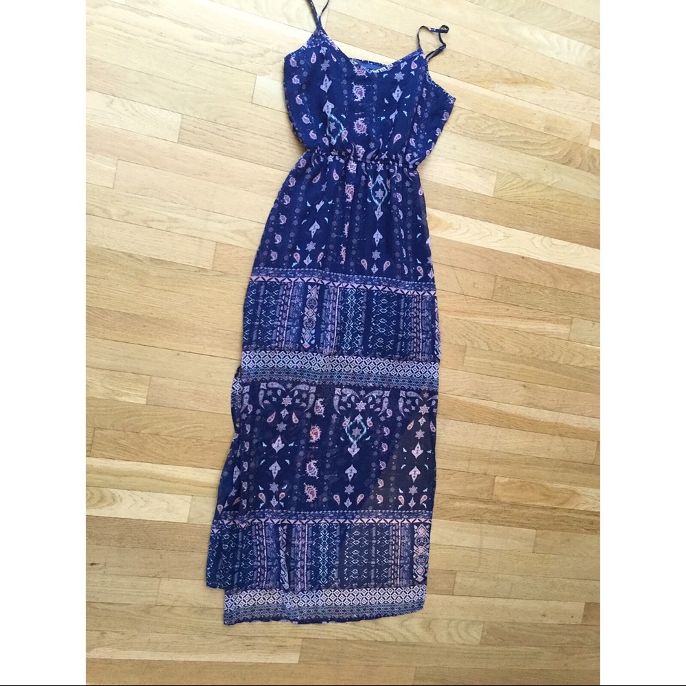 FREE Blue Printed Maxi