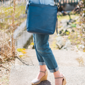Fossil Maya Blue Hobo