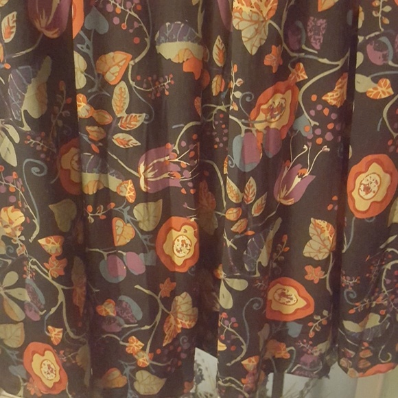 Lularoe Madison - Picture 2 of 2