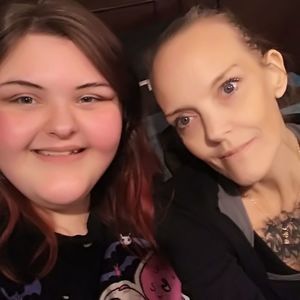 Meet your Posher, Pali