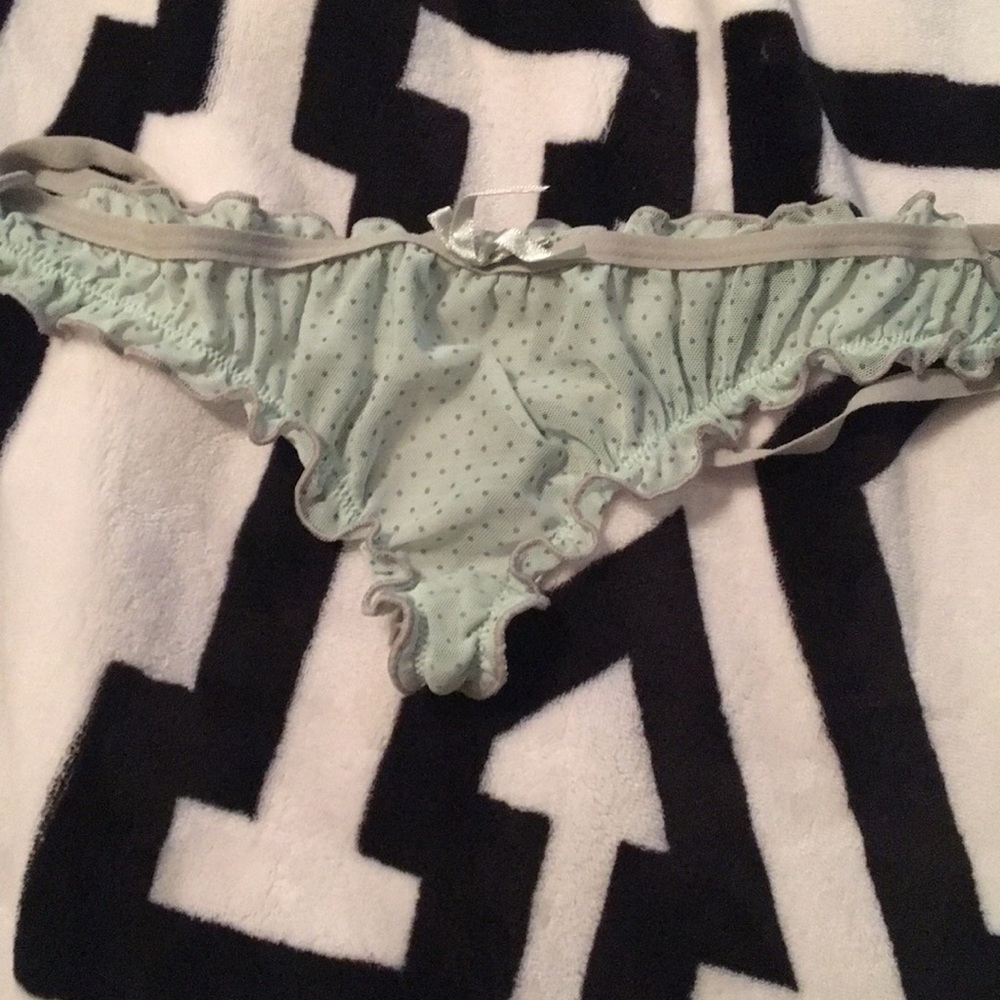 Cute Scrunched G-String 💕