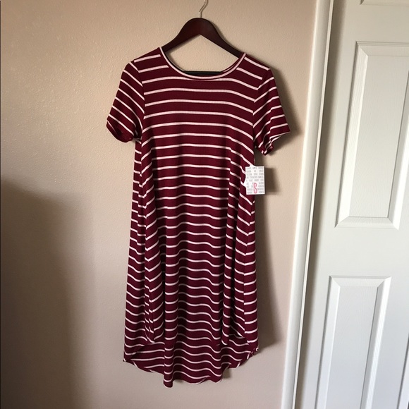 LuLaRoe Dresses & Skirts - Lularoe Carly Dress