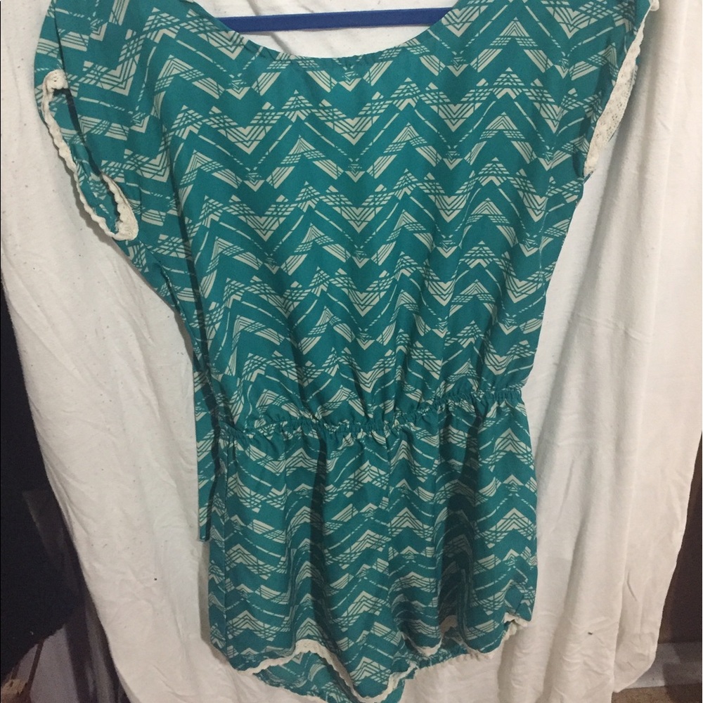 Patterned romper