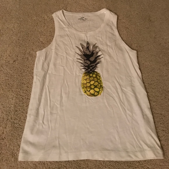 Pineapple tank top - Picture 1 of 1