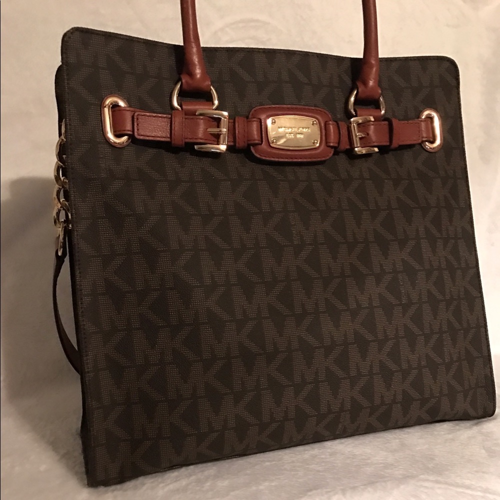 **SOLD**Michael Kors Hamilton Large Tote NWT