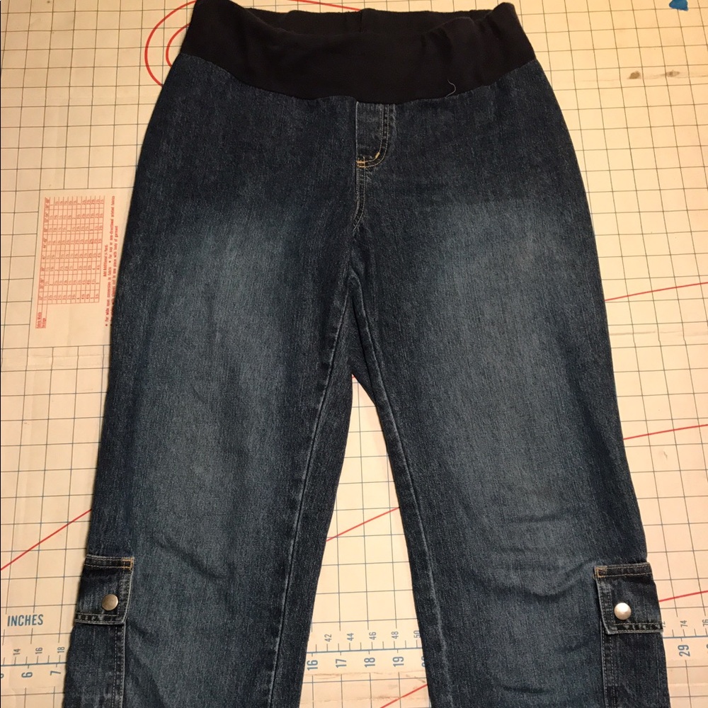 MATERNITY JEANS, Crop Length, by BABY & ME, SMALL