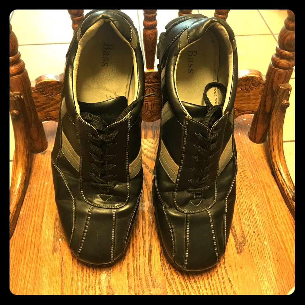 Bass black casual dress shoes