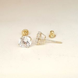 14k Gold 6mm round cut stud Earring with zirconia