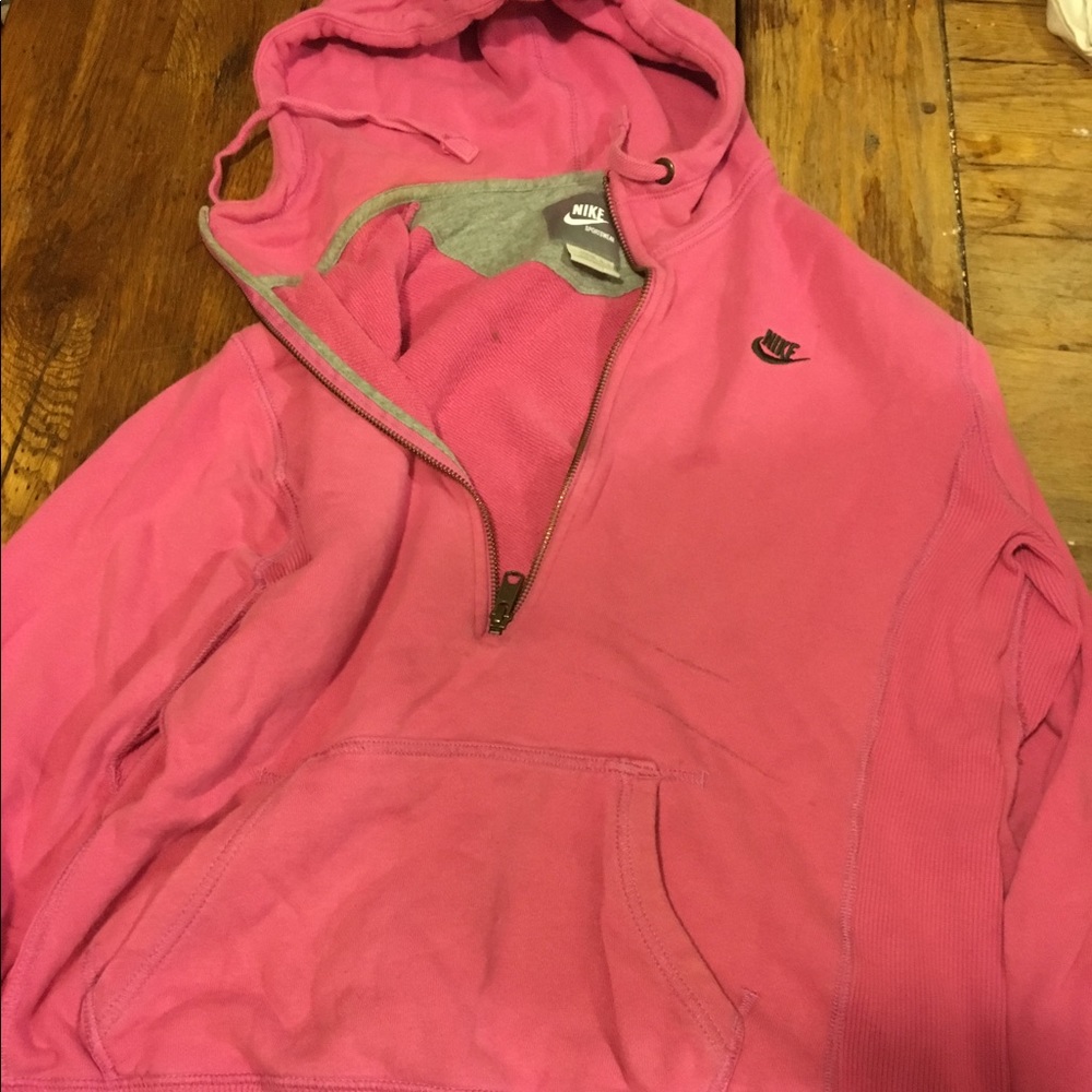 Nike pullover