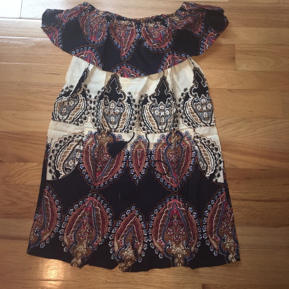 1 XS left! Off Shoulder Boho Romper - Picture 6 of 6