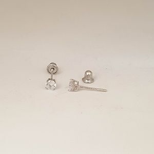 14k white gold 3mm round cut stud Earring