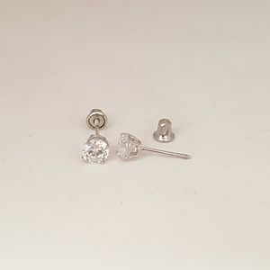 14k white gold 4mm Round cut stud Earring