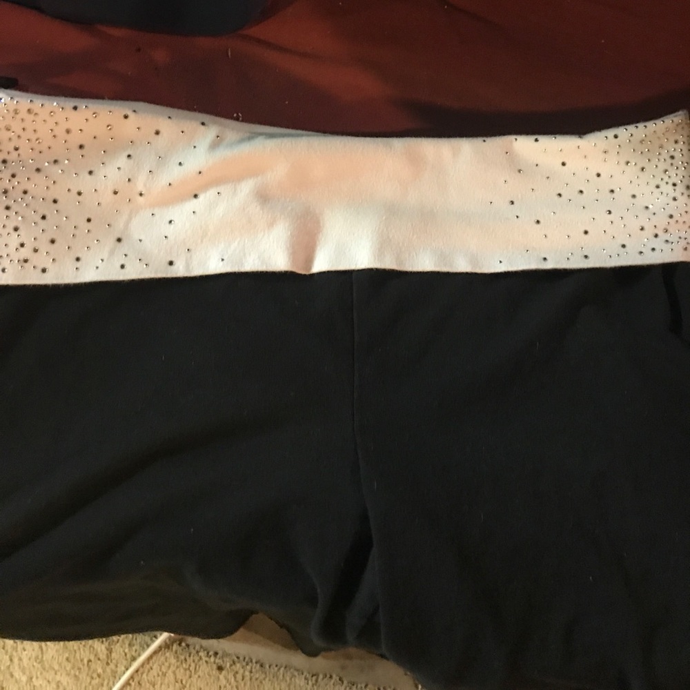 PINK Yoga pants. Size large.