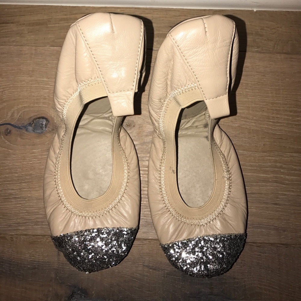 NEVER WORN Yosi Samra foldable flats, size 6