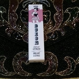 Buxom full-on lip polish NWOT