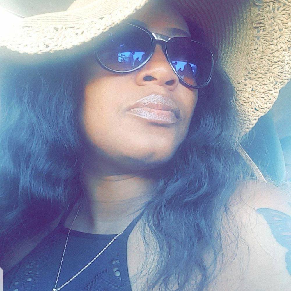 Meet your Posher, Latrice