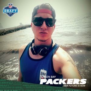 Meet your Posher, Alexander