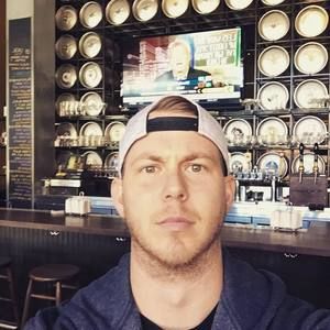 Meet your Posher, Ethan