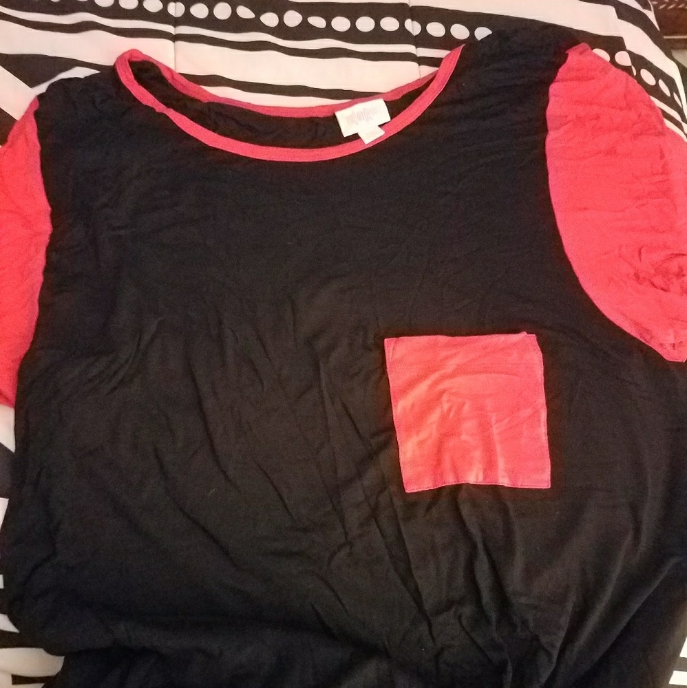 Lularoe Carly 3xl Black and Red Unicorn