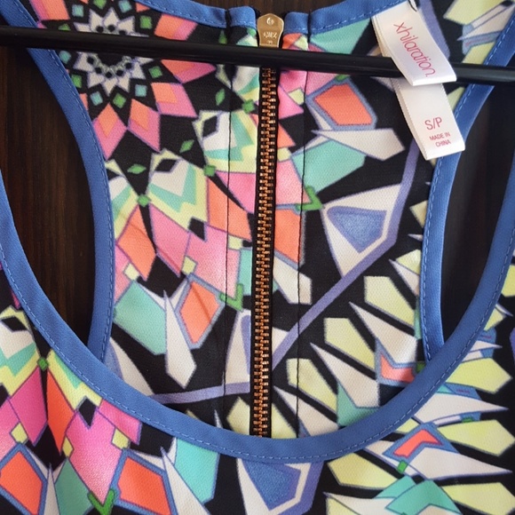 Tank Top - Picture 3 of 3