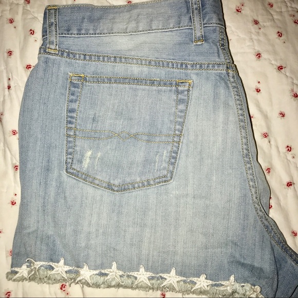 Lucky brand jean shorts - Picture 6 of 7