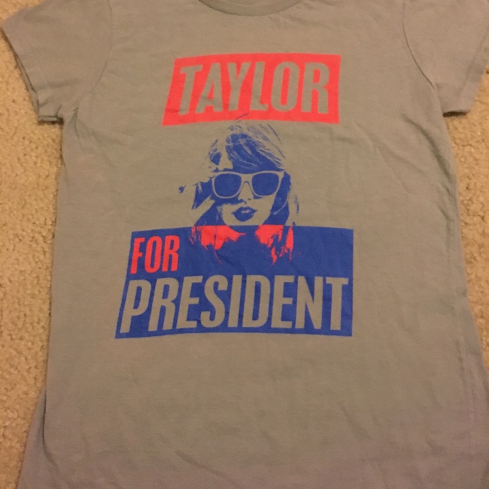 Taylor Swift shirt