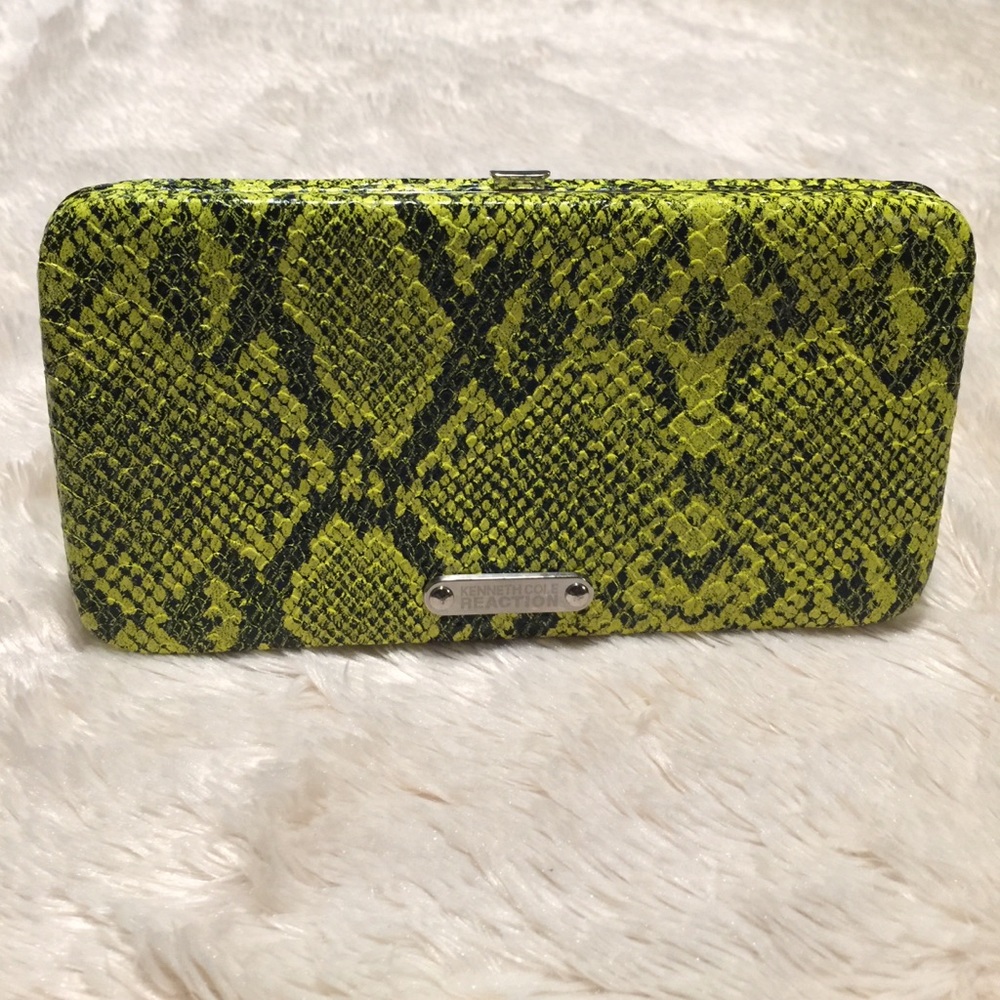 ⬇️🆕Kenneth Cole Reaction wallet