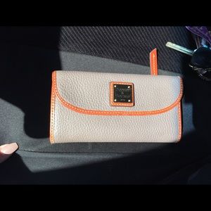 Dooney and Bourke wallet