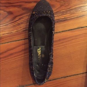 Authentic Chanel tweed flats size 39.5