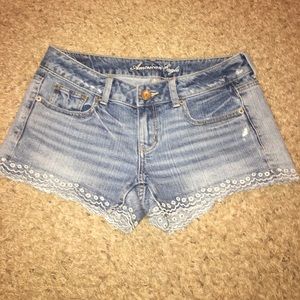 Jean Shorts with Detail